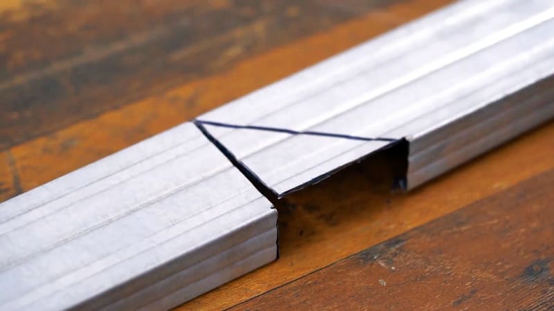 Как согнуть металлический уголок